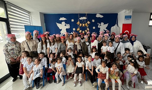 Anne Kent merkezlerinde “Anneler Günü” apayrı