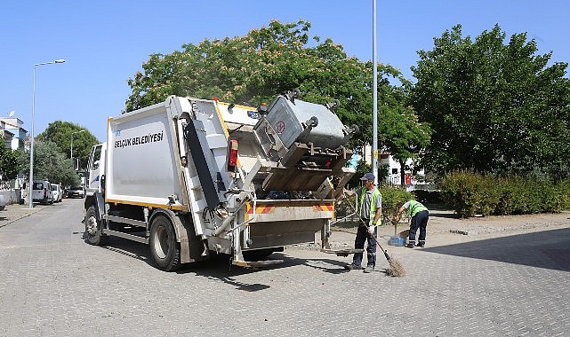 Efes Selçuk Belediyesi, İzmir Büyükşehir Belediyesi dayanağıyla kentte ayrıntılı bir paklık çalışması başlattı