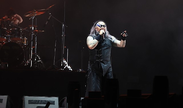 Hayko Cepkin’den Harika Stadyum Gösterisi