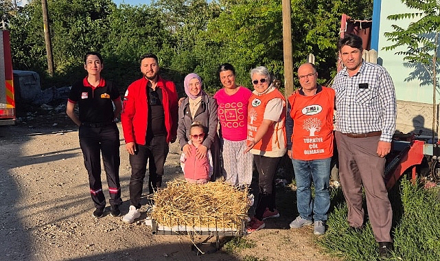 Yuvası yıkılan leyleğe itfaiye gruplarının dayanağı ile yeni yuva