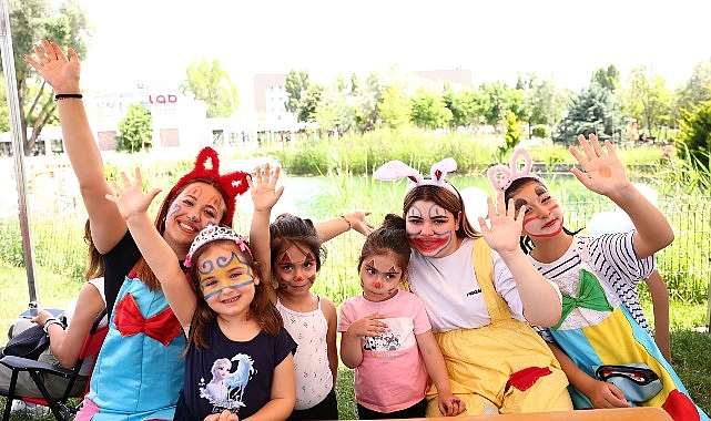 Çankaya Belediyesi, 2023-2024 eğitim öğretim devri sona ererken çocuklara karne şenliği düzenledi