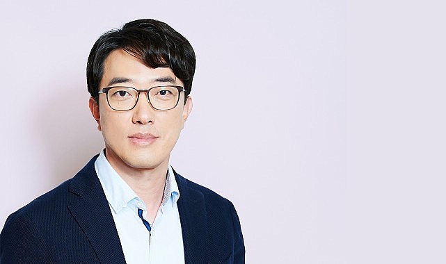 “İnsan odaklı hibrit AI yeni imkanların önünü açıyor”