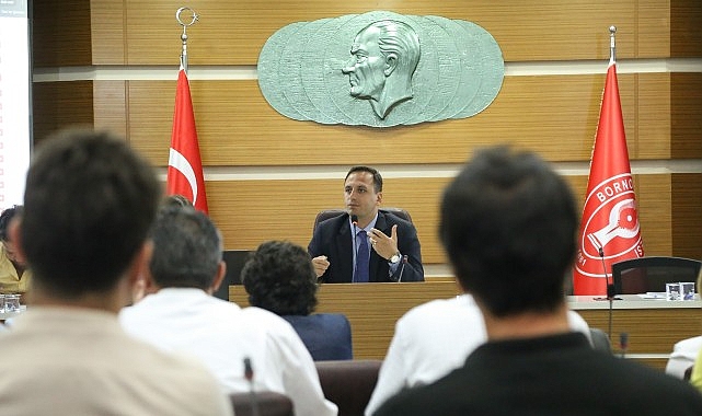 Lider Eşki’den ‘Güçlü Bornova’ toplantısı Güçlü bir Bornova’yı kuracağız