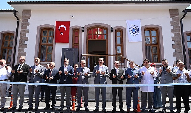Selçuklu Belediyesi’nden Tarihe Bir Vefa Örneği Daha: Tarihi Hemşirelik Binası ‘Ayakta Fizik Tedavi ve Klâsik Tamamlayıcı Tıp Merkezi’ Olarak Hizmete Açıldı