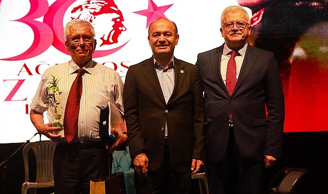 34. Burhaniye-Ören Turizm Kültür ve Sanat Şenliği sürat kesmeden devam ediyor