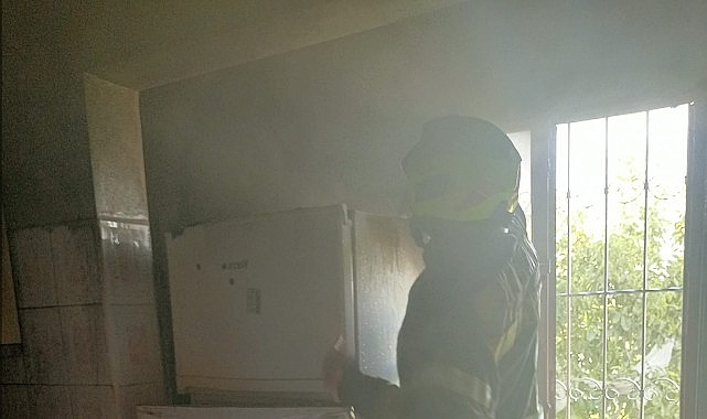 Aydın Büyükşehir Belediyesi İtfaiye Daire Başkanlığı takımları, hava sıcaklıklarının artmasıyla birlikte artan yangınlara süratle müdahale ederek faciaların önüne geçmeye devam ediyor