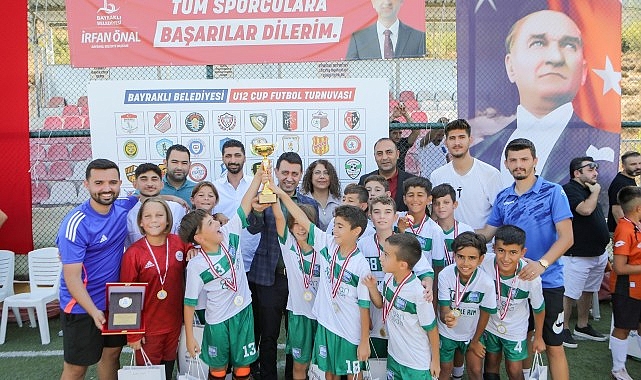 Bayraklı’daki futbol turnuvasında harika final
