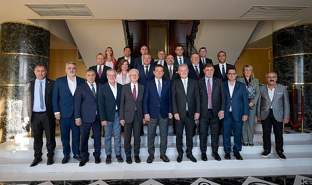 Ekrem İmamoğlu: İzmir’den memleketimizin daha aktif faydalanması lazım