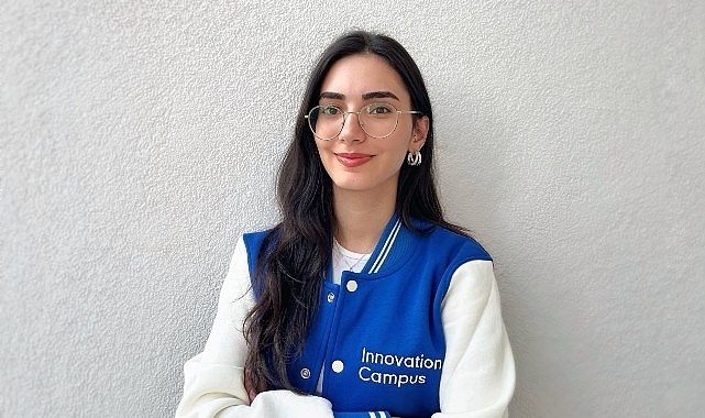 Samsung ve UNDP’nin bayanlara özel yapay zeka sınıfı birinci mezunlarını verirken genç bayanlar muvaffakiyet öykülerini bilimle yazdı