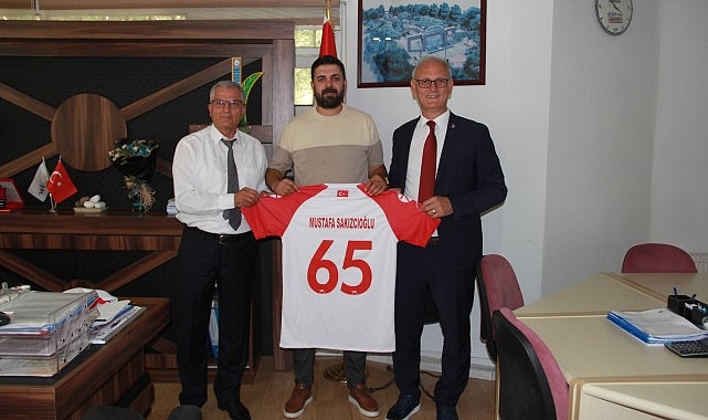 Türkiye Hentbol Federasyonu Başkanı Uğur Kılıç, Van’da hentbolun geleceği için değerli adımlar attı