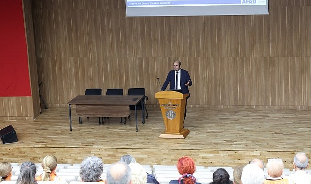 Bakırköylü vatandaşlar mümkün afetlere karşı bilinçlendiriliyor