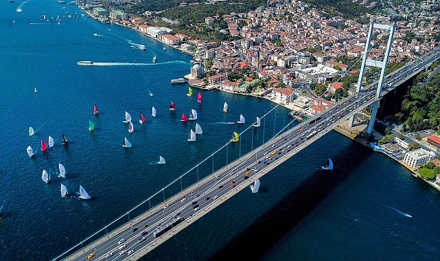 İstanbul Boğazı, İBB’nin katkılarıyla düzenlenen 23. Bosphorus Cup’a konut sahipliği yaptı.
