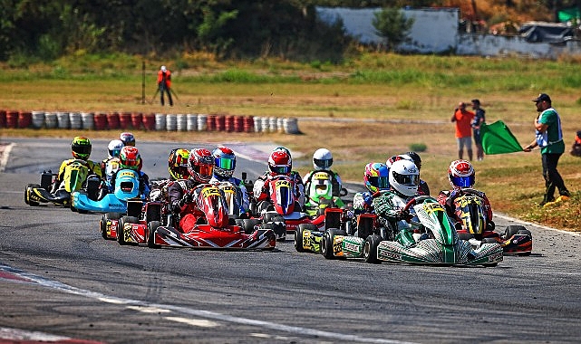 Karting 4. Ayakta Nefes Kesen Uğraş Yaşandı