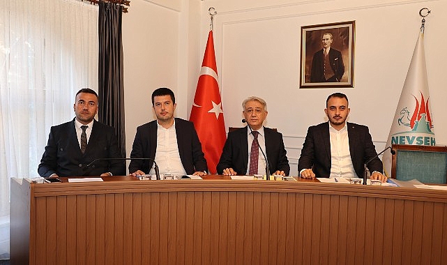 Nevşehir Belediye Meclisi Eylül Ayı Olağan Toplantısı Nevşehir Belediye Meclisi 1. Lider Vekili. Hasan Hüseyin Berber başkanlığında yapıldı.