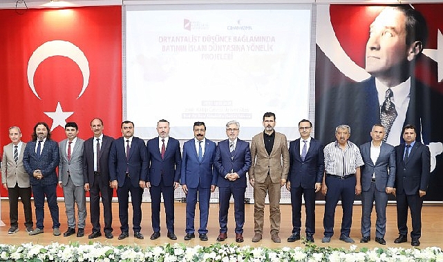 Oryantalist Niyet Bağlamında Batı Siyasetleri Tartışılıyor