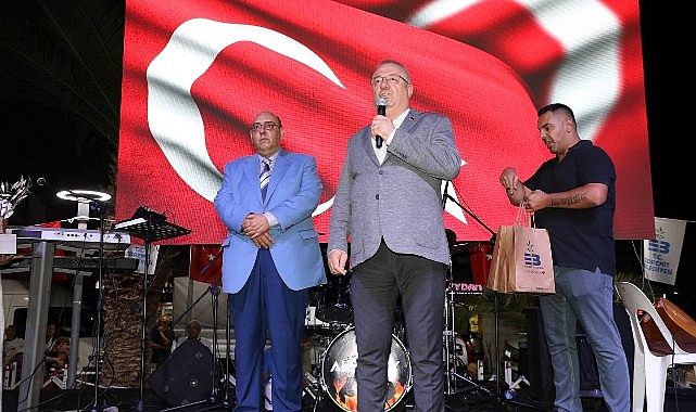 Türk ve Yunan Liderlerden dostluk iletileri..