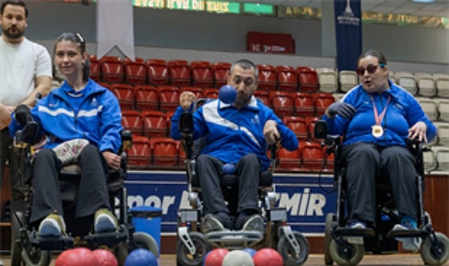 Kırık ayağıyla bronz madalya kazandı