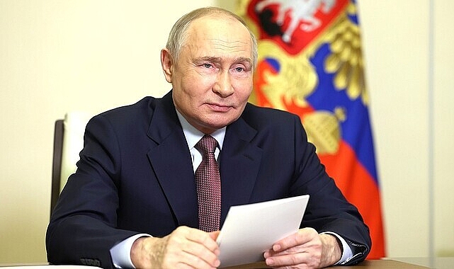 Literaturnaya Gazeta’nın 195. Yıldönümü Kutlaması