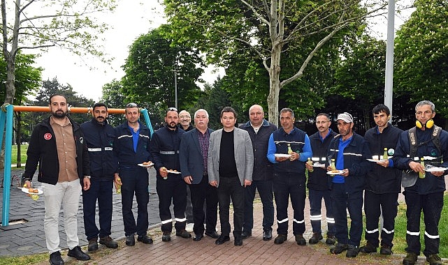 Başkan Erkan Aydın 1 Mayıs’ta emekçilerin yanında