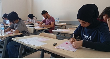 Bayraklı Belediyesinden 11’inci sınıflara ücretsiz hazırlık kursu