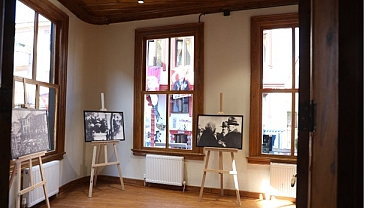 Cumhuriyet Galerisi Kapılarını Açıyor