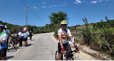 Tandem bisikletlerle umuda pedal çevirdiler