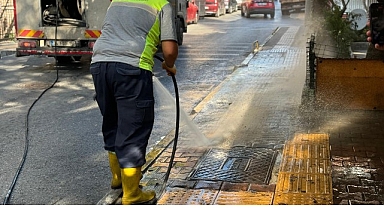 Bakırköy’de Temizlik Seferberliği Sürüyor