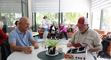 Emekli Lokali’nde Yüzler Gülüyor