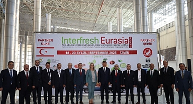 Yaş meyve sebze sektörüne yıllık 250 milyon dolar katkı sağlayan Interfresh Eurasia Fuarı İzmir’de açıldı
