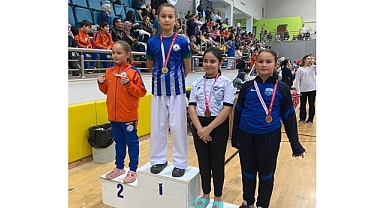 Kartepe Belediyespor, Karate Gelişim Ligi’nde Parladı