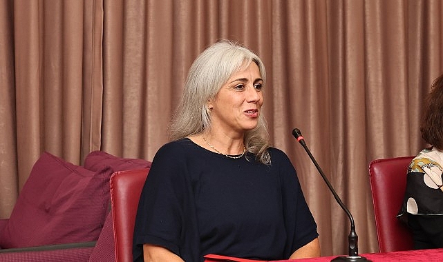Defne Suman Nilüferli okurlarıyla buluştu